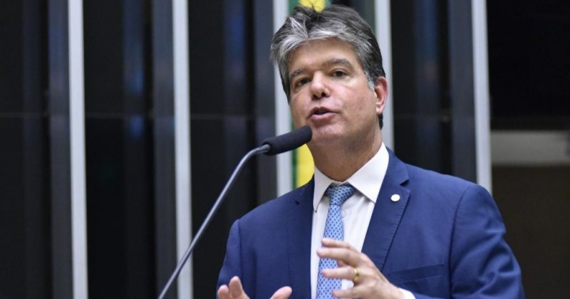 Deputado Ruy Carneiro anuncia apoio a Nabor para o Senado e descarta votar em Cícero
